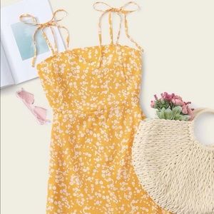Cute yellow dress for summer